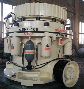 多缸液压圆锥破碎机：矿石破碎领域的效率担当