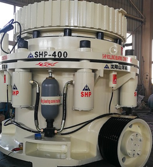 多缸液压圆锥破碎机在矿山的应用